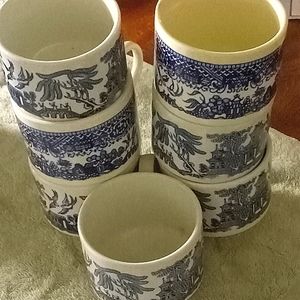 Porcelain cups